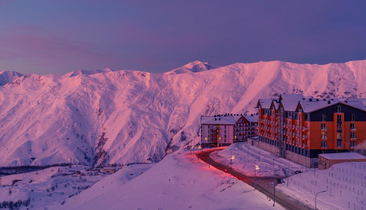 Four Seasons In New Gudauri Apartment Exterior foto